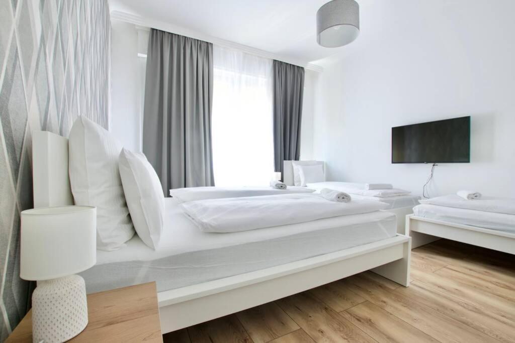 Premium Apartment By Hi5-Vaci Str. 3 Bedroom Будапеща Екстериор снимка