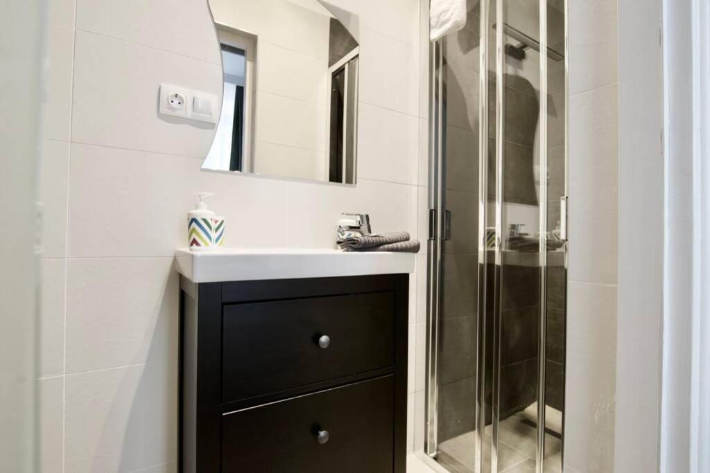 Premium Apartment By Hi5-Vaci Str. 3 Bedroom Будапеща Екстериор снимка